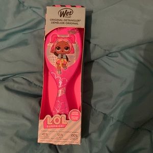 Nwt lol doll wet brush!
